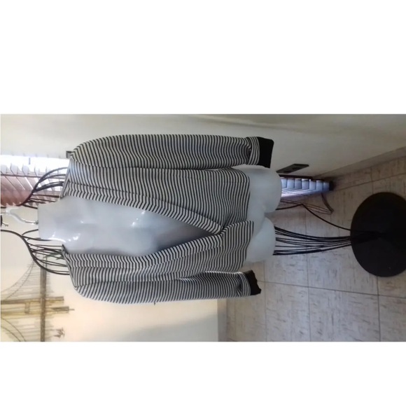 BCBG Black and White Horizontal Striped Jacket " Hendrix" - Picture 3 of 4